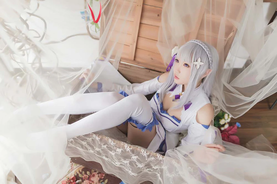 瓜希酱 – 艾米莉亚 Cosplay-第2张