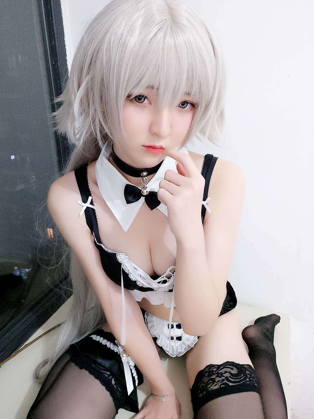 一小央泽 – 黑兔 Cosplay-第1张