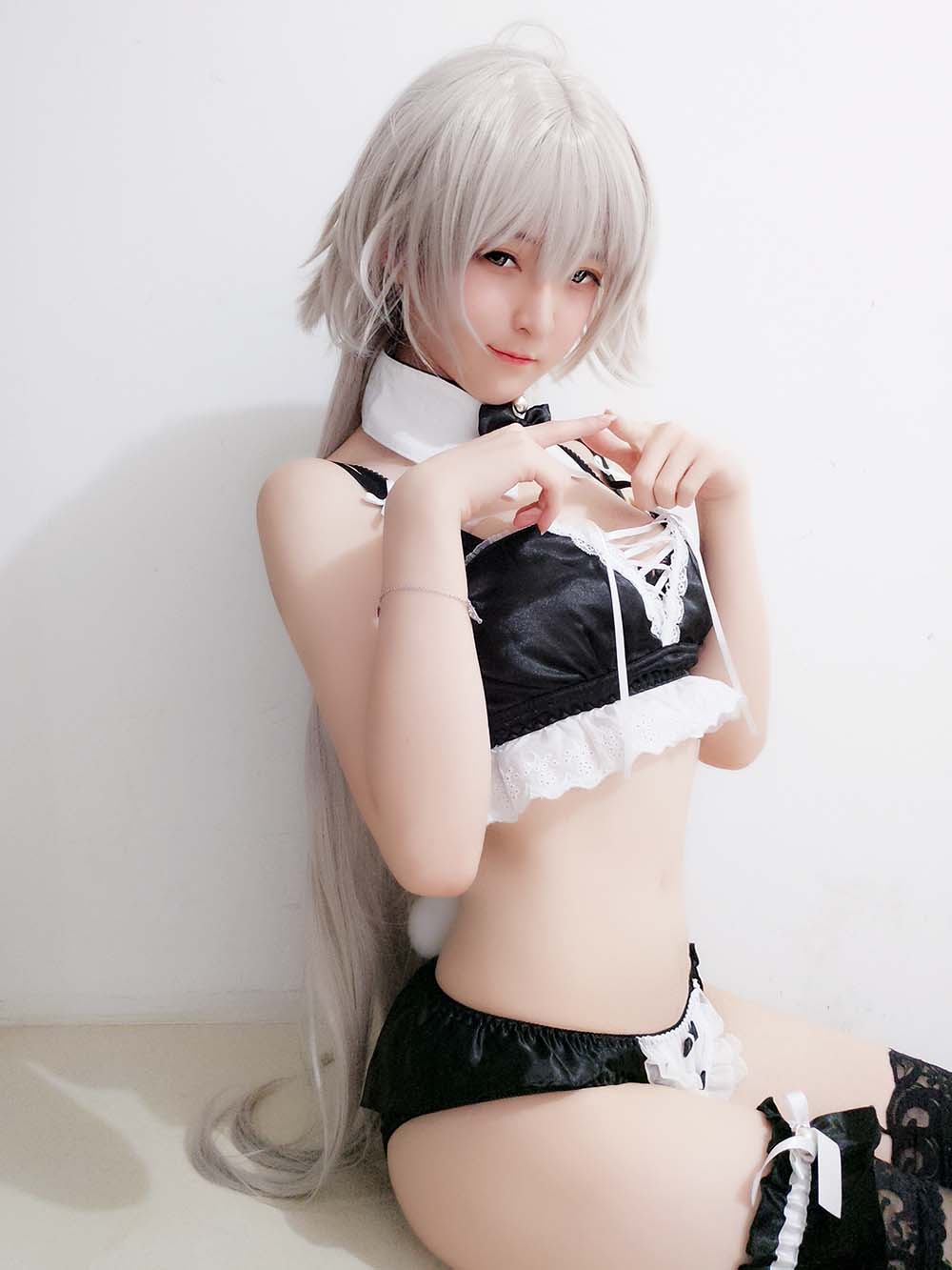 一小央泽 – 黑兔 Cosplay-第2张