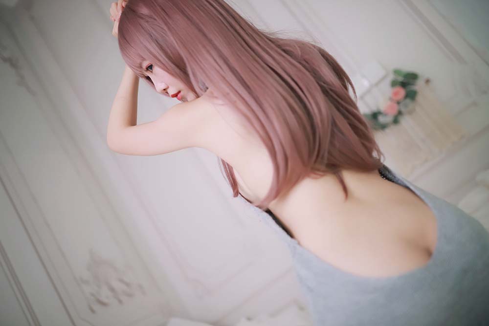 抖娘-利世 – 漏背毛衣 Cosplay-第2张