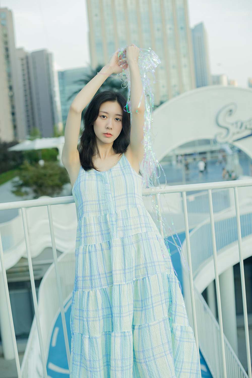 [YITUYU艺图语]2022.08.17 透明 饲猫少女- YITUYU艺图语-第2张
