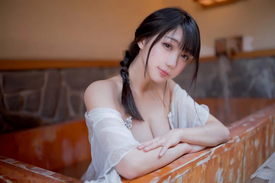 周叽是可爱兔兔 – 温泉女友 Cosplay-第2张
