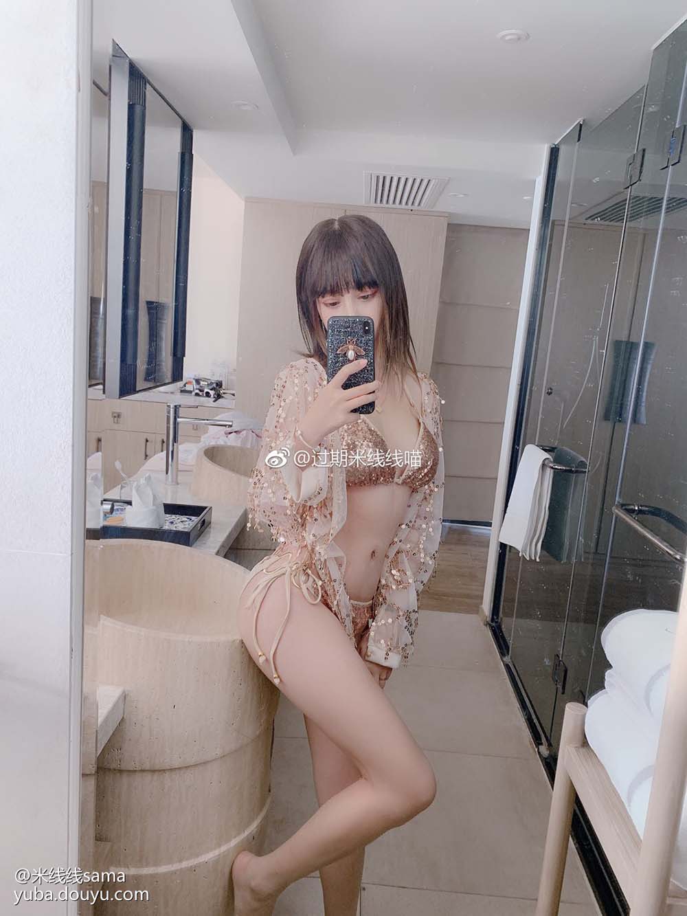 过期米线线喵 – 米线鱼吧 Cosplay-第1张