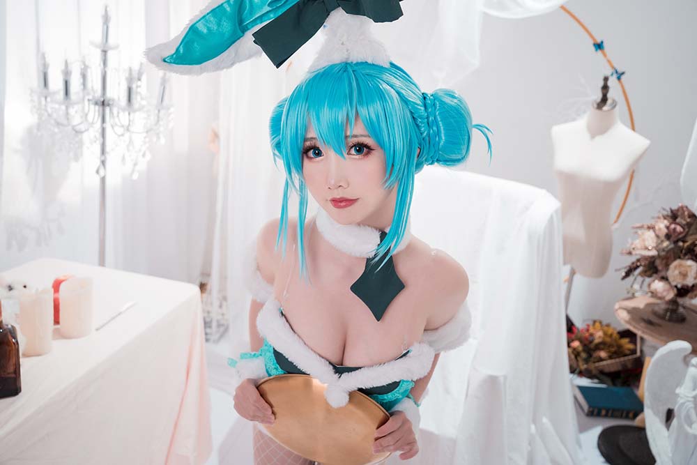 面饼仙儿 – 初音兔女郎 Cosplay-第2张