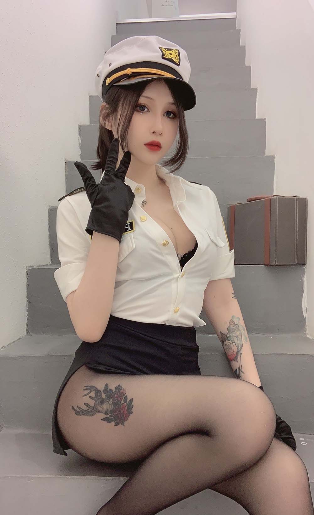 vams子 – 女警 Cosplay-第1张