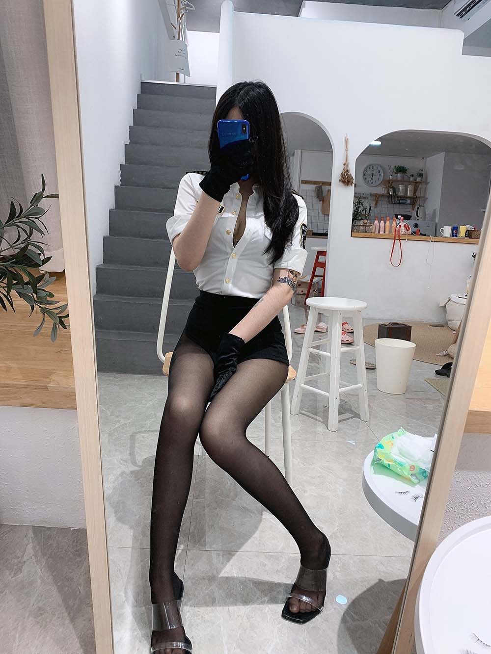 vams子 – 女警 Cosplay-第2张