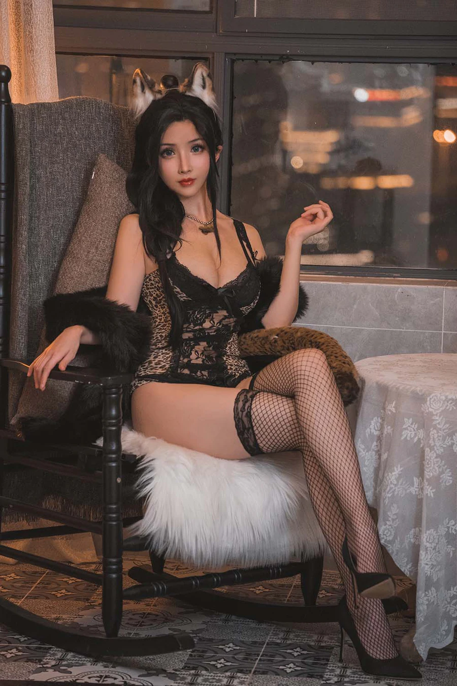 rioko凉凉子 – 豹子女士的秘密约会 Cosplay-第1张