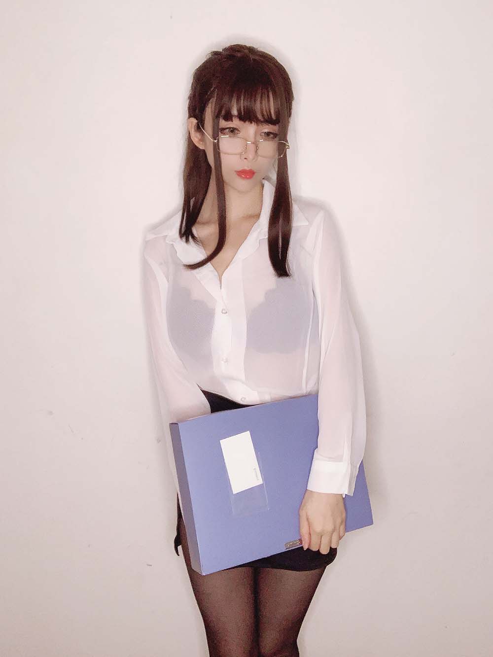 rioko凉凉子 – 教师自拍 Cosplay-第2张