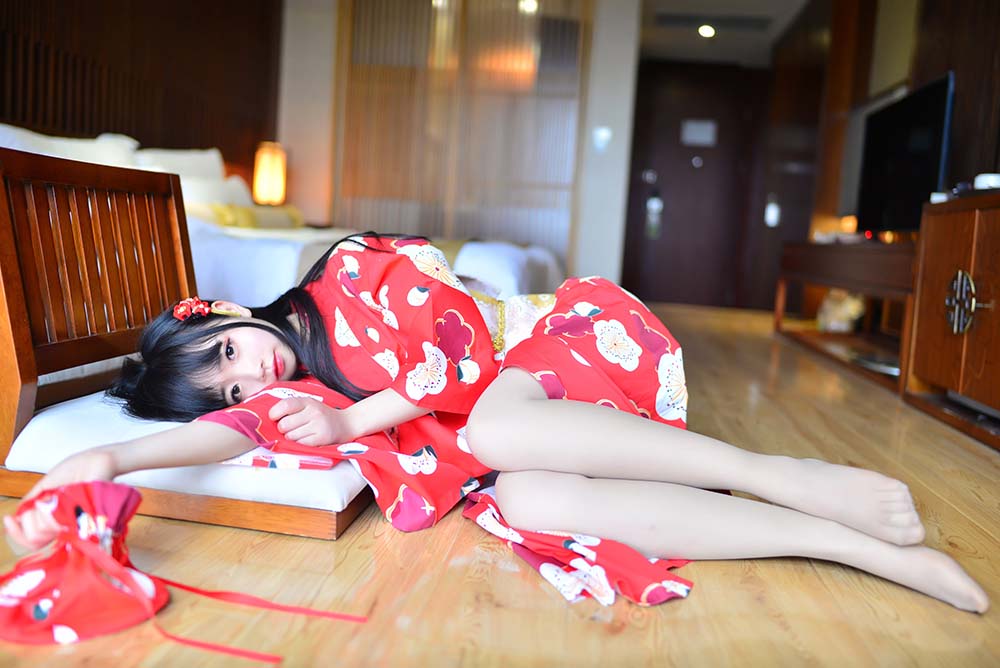 雪琪 – 浴衣 Cosplay-第1张