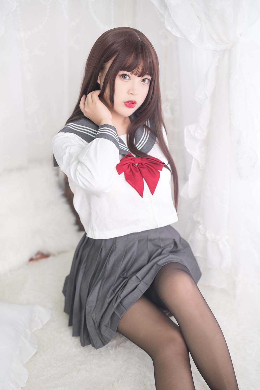 白烨 – 黑丝制服少女 Cosplay-第1张