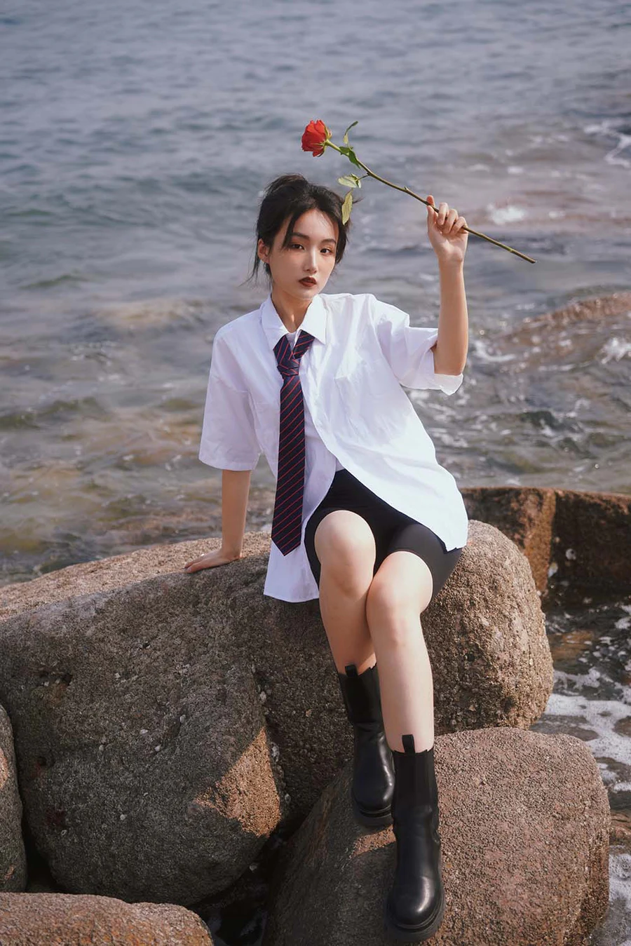 [YITUYU艺图语]2022.09.24 玫瑰的盛夏 馨馨 YITUYU艺图语-第1张