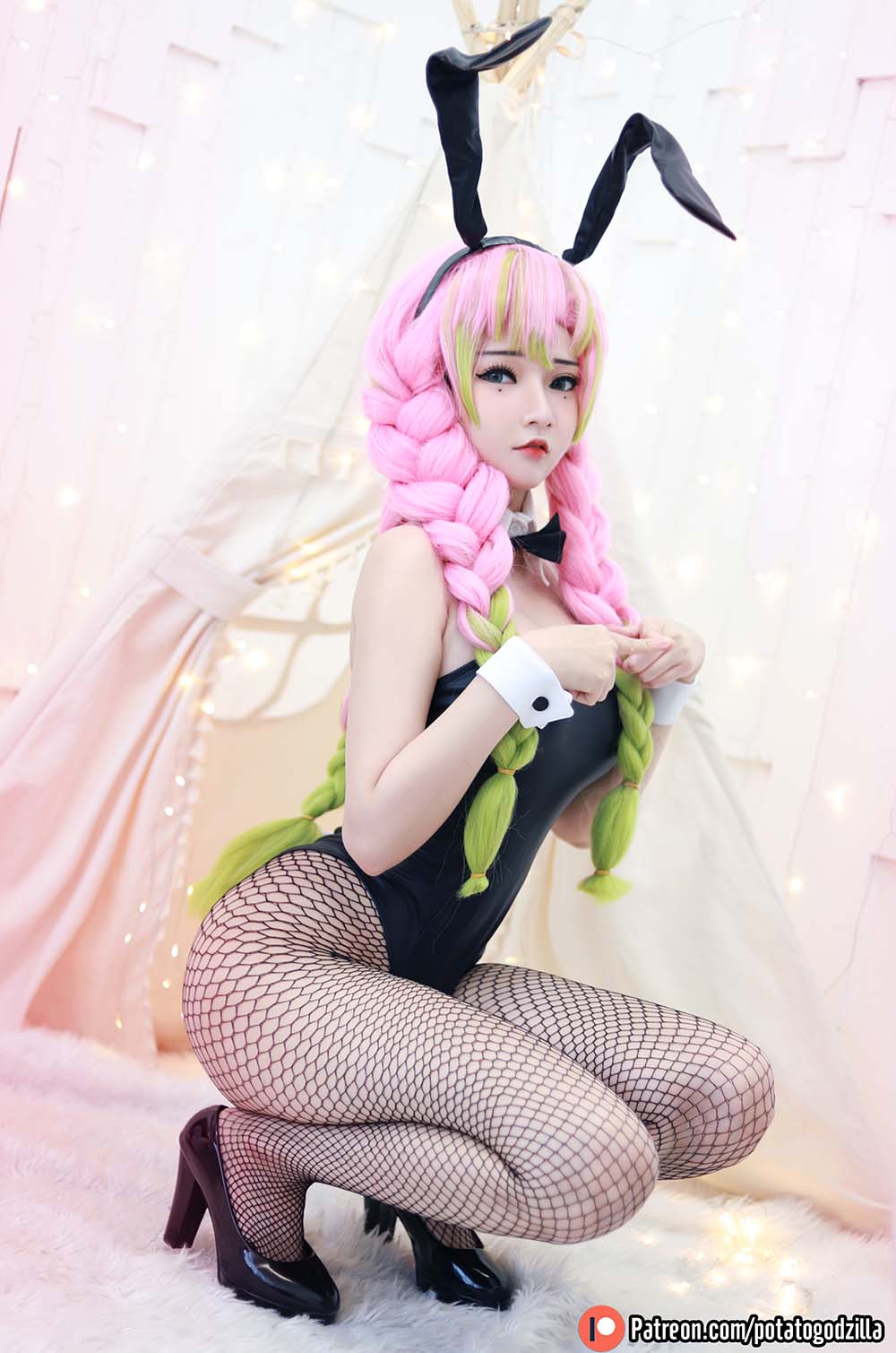 Potato Godzilla – Mitsuri Kanroji Cosplay-第1张