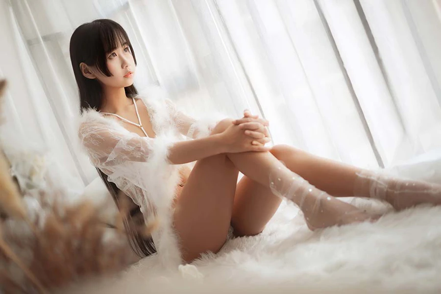 萌芽儿o0 – 毛绒内衣 Cosplay-第2张