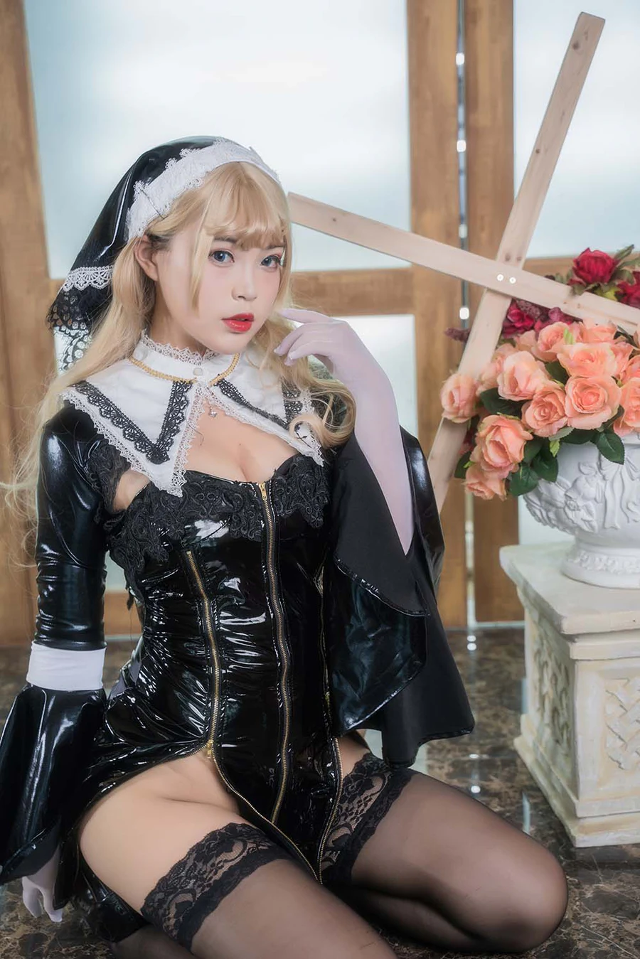 白烨 – 修女 Cosplay-第1张