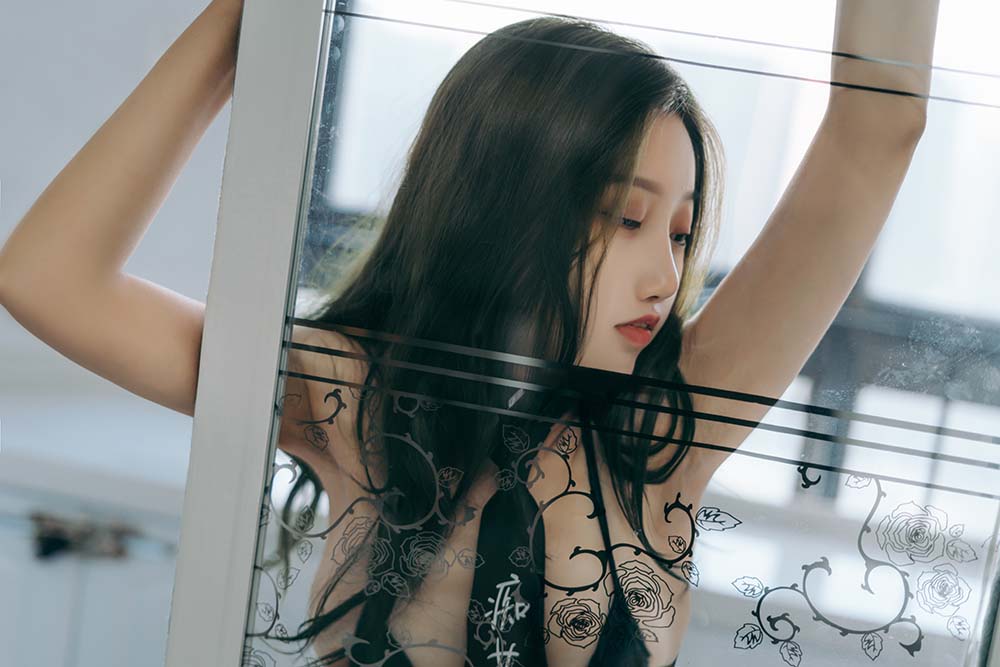 eloise软软 – 痴女欧尼 Cosplay-第2张