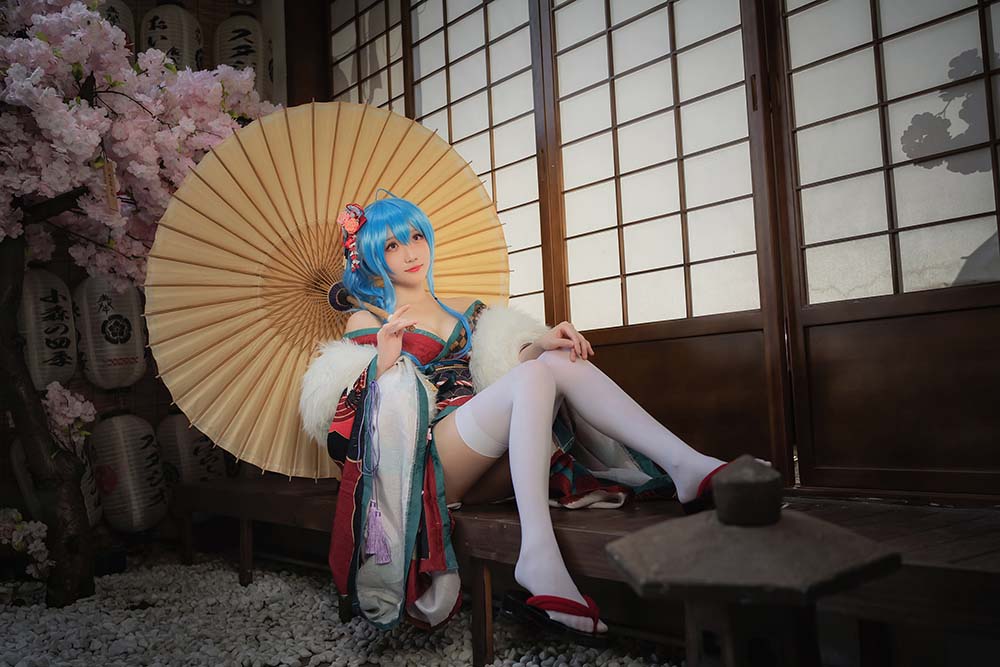 瓜希酱 – 圣路易斯 月下之饮 Cosplay-第2张