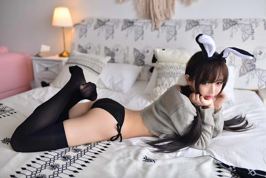 雪琪 – 灰兔兔 Cosplay-第2张