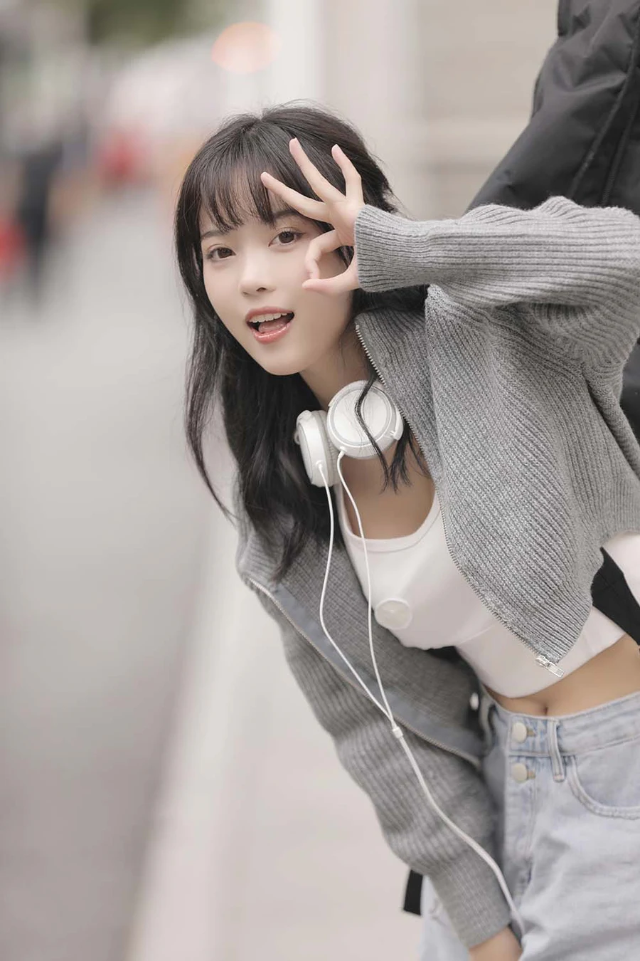 [YITUYU艺图语]2022.10.02 风居住的街道 小薇人儿 YITUYU艺图语-第2张