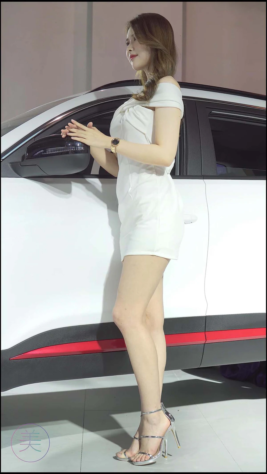 2021 东莞车展 Racing Model 奇瑞车模06 街拍-第1张