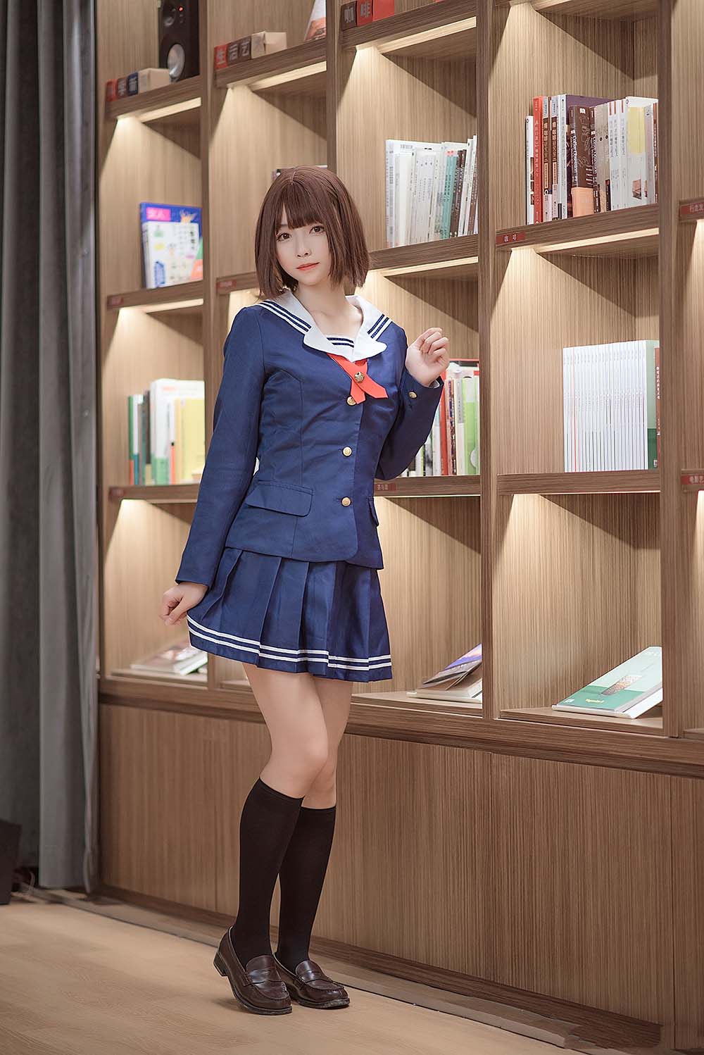大大卷卷小卷 – 加藤惠校服 Cosplay-第2张