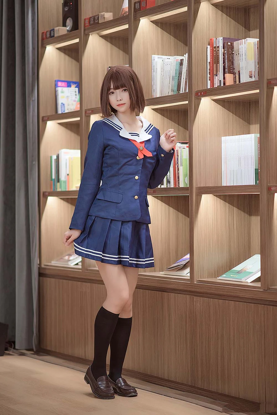 大大卷卷小卷 – 加藤惠校服 Cosplay-第2张