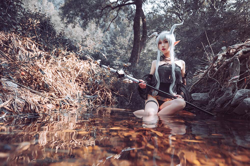 芋圆侑子SJ_ – 闪灵泳装 Cosplay-第1张