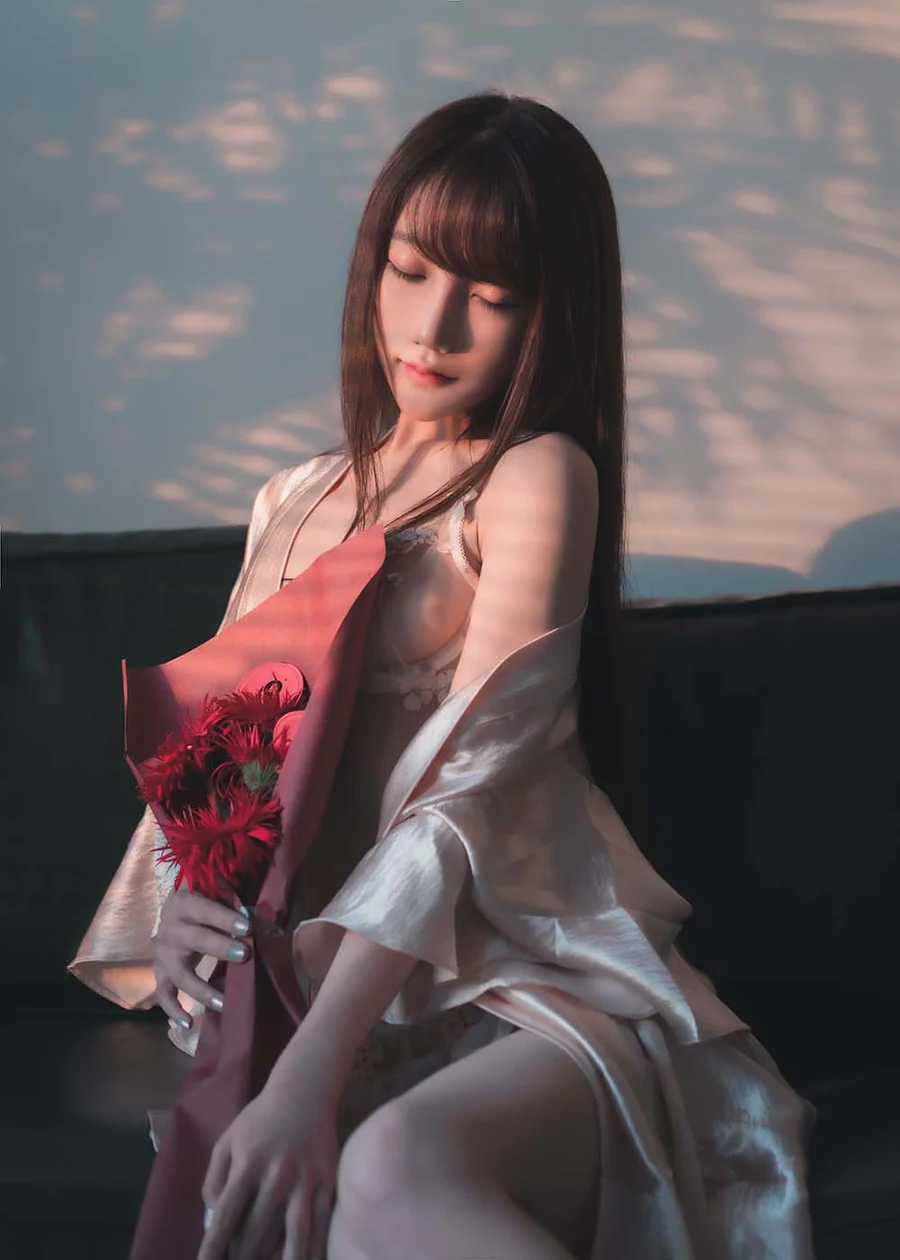 星野咪兔 – 花吃了那女孩 Cosplay-第1张