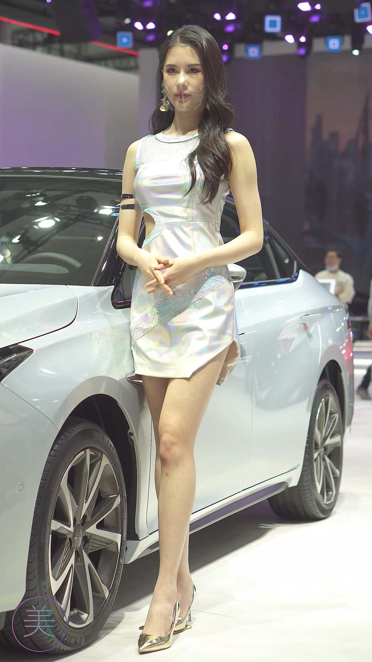 2021 广州车展 Racing Model AION车模06 街拍-第2张