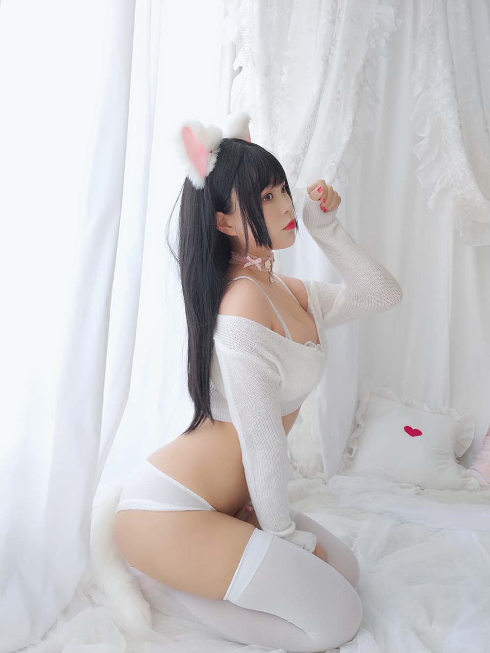 白烨 – 小奶猫 Cosplay-第2张