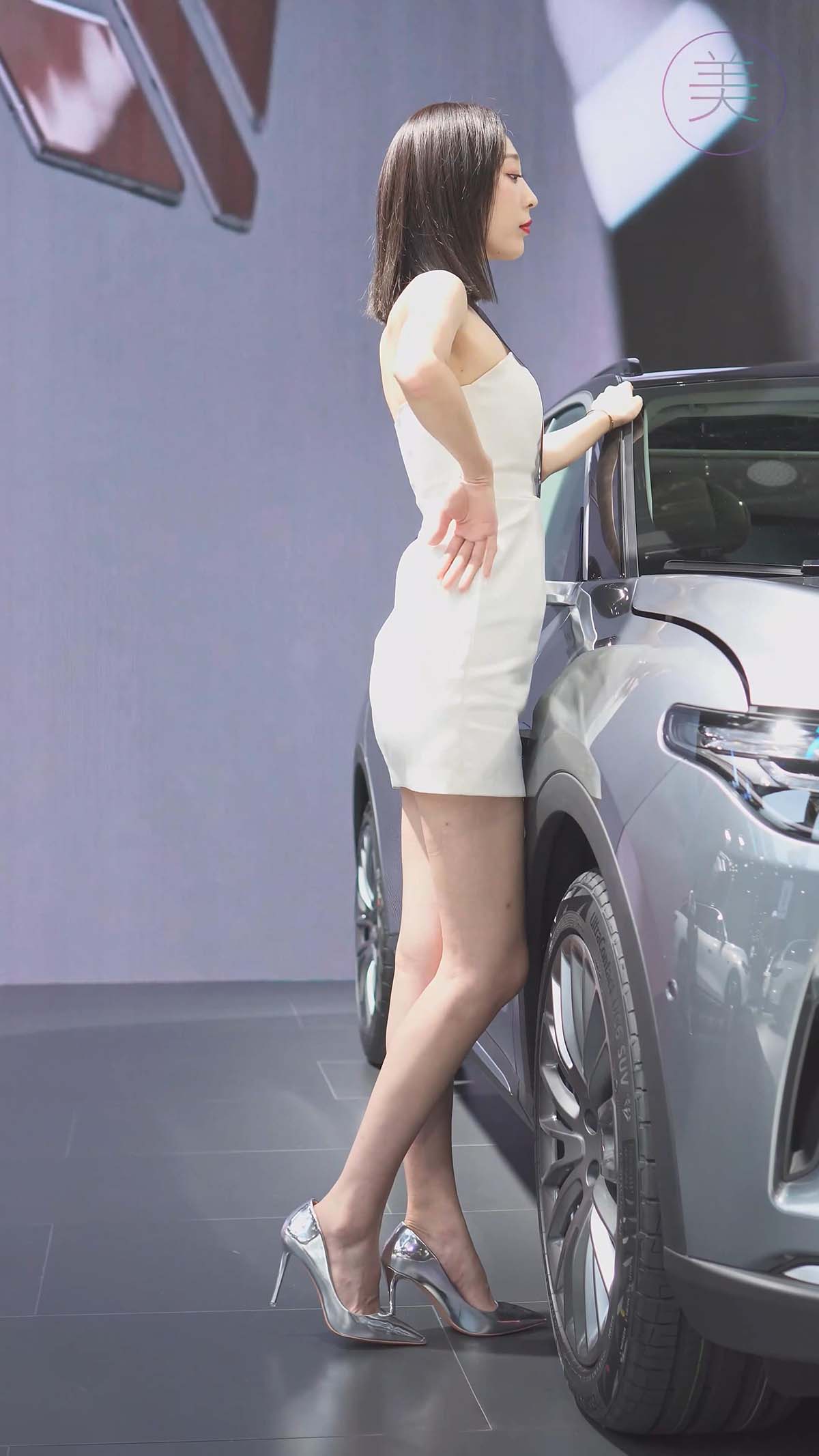 2021 广州车展 Racing Model leapmotor车模01 街拍-第1张