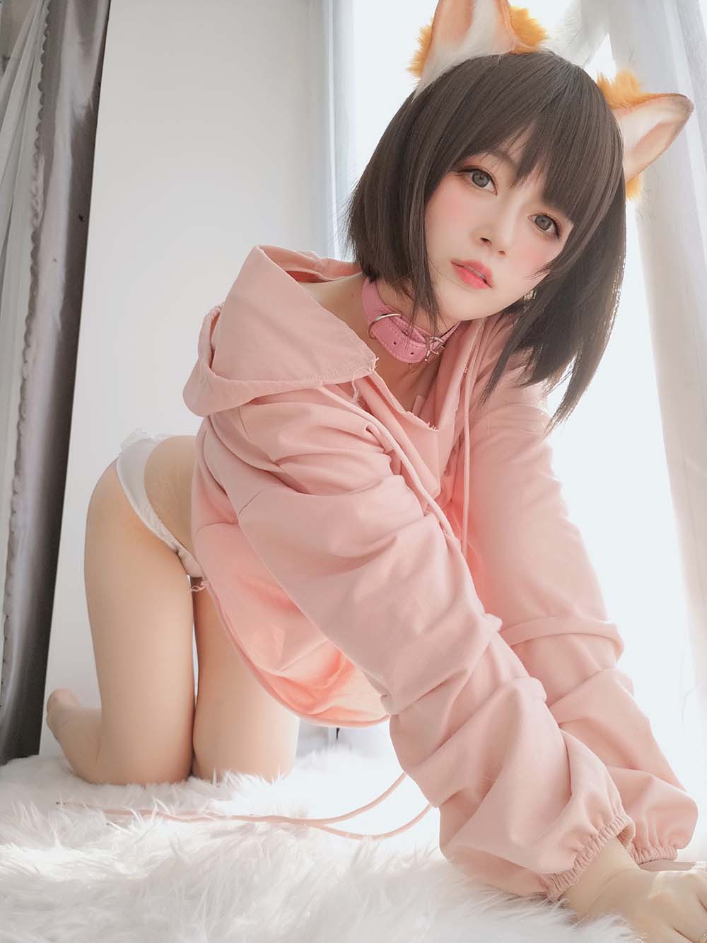 白银 – 粉红狐狸 Cosplay-第1张