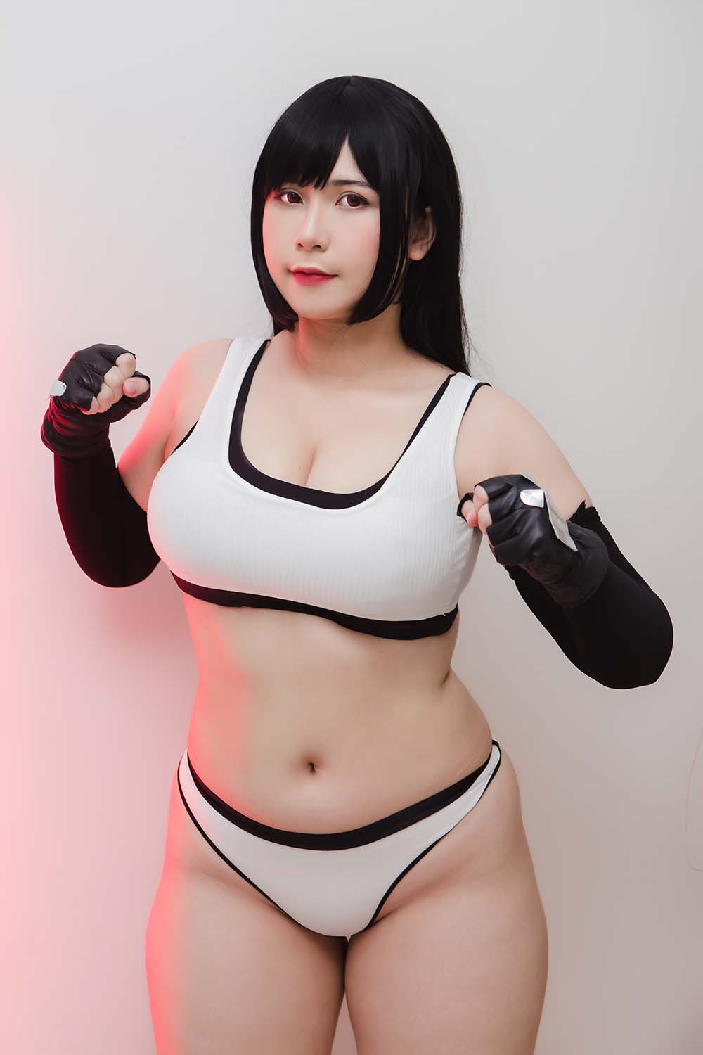 Uy Uy – Tifa Lockhart Cosplay-第1张