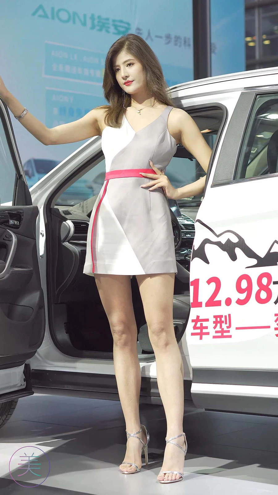 2021 深圳大湾区车展 Racing Model Mitsubishi车模07 街拍-第1张