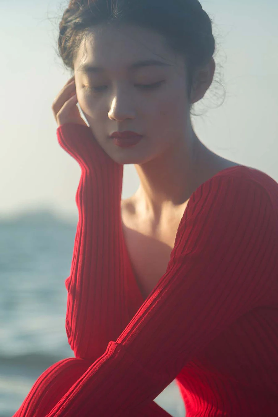 [YITUYU艺图语]2022.12.05 晨曦 林关关_ YITUYU艺图语-第1张