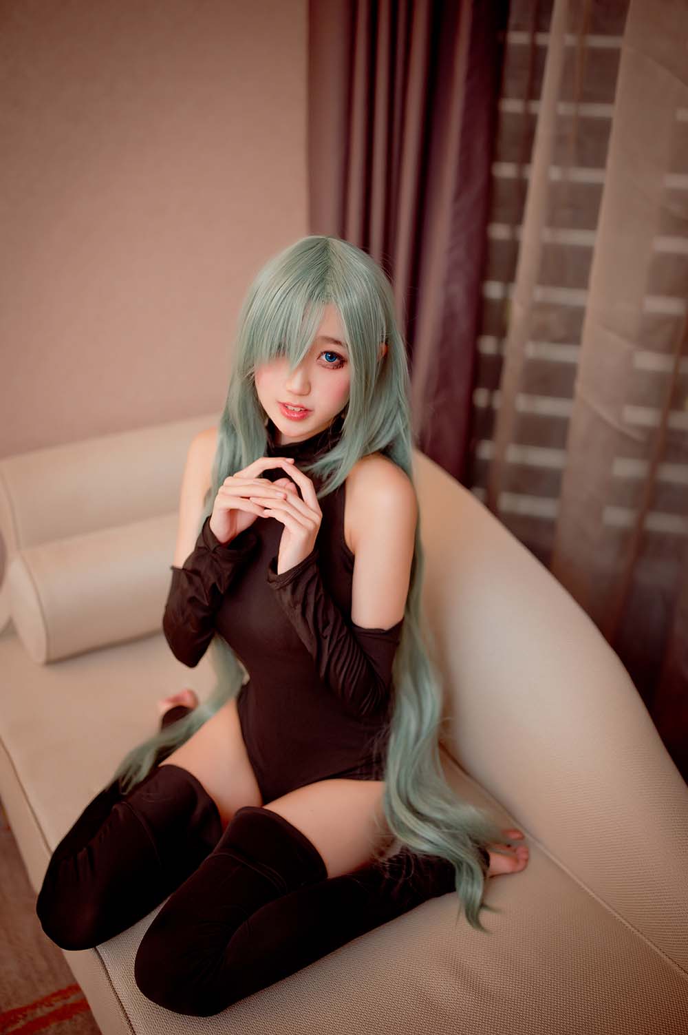 周叽是可爱兔兔 – 伊丽莎白连体衣 Cosplay-第1张