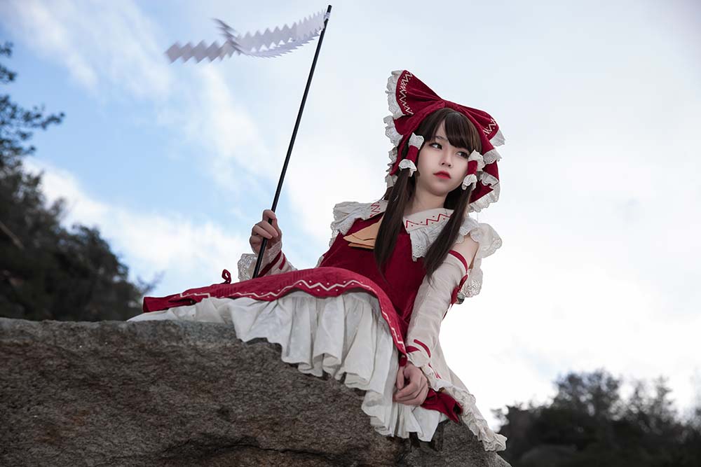 G44不会受伤 – 灵梦 Cosplay-第2张