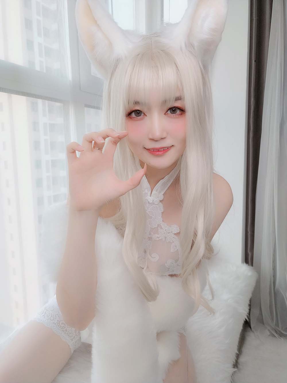 白银 – 白兔 Cosplay-第2张