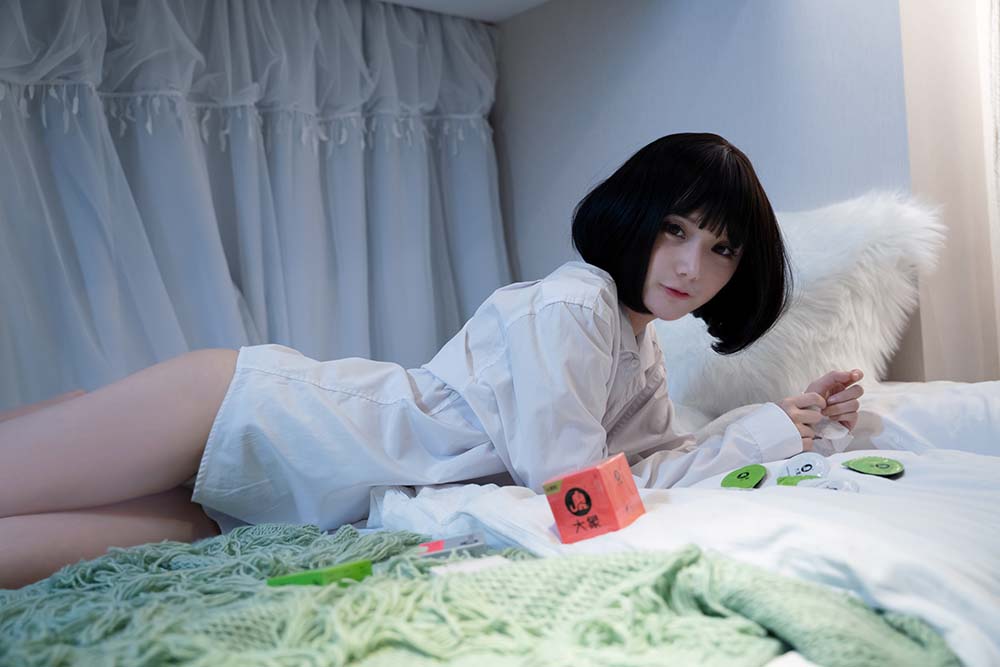 仙九Airi – 白色衬衫 Cosplay-第2张