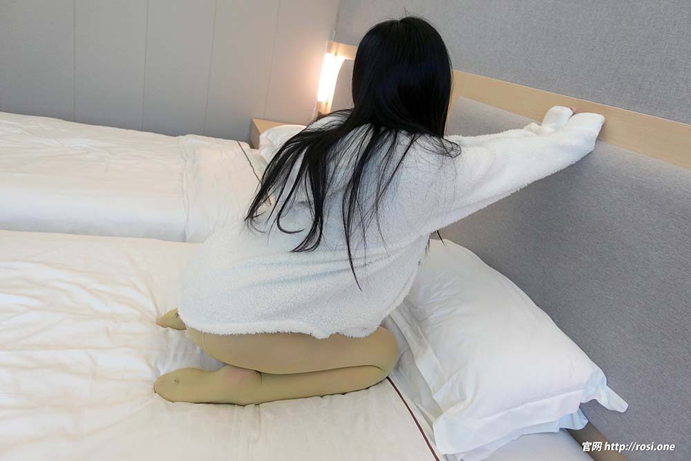 [ROSI写真]2021.12.31 NO.3679 ROSI写真-第2张
