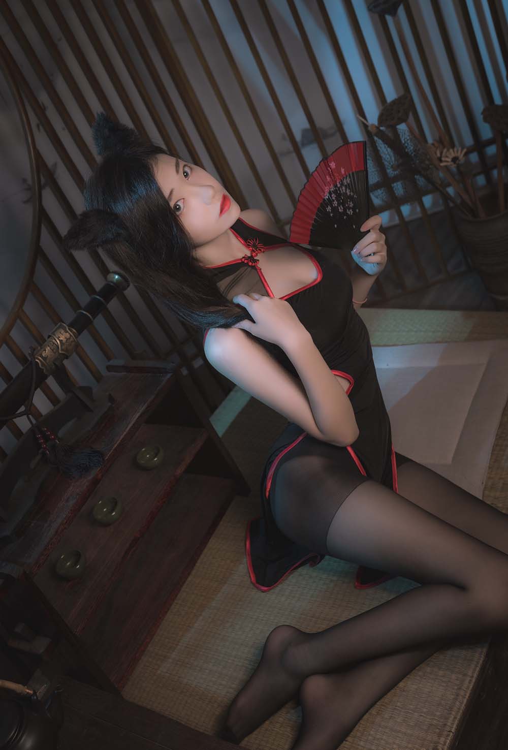 南桃Momoko – 黑丝旗袍 Cosplay-第1张