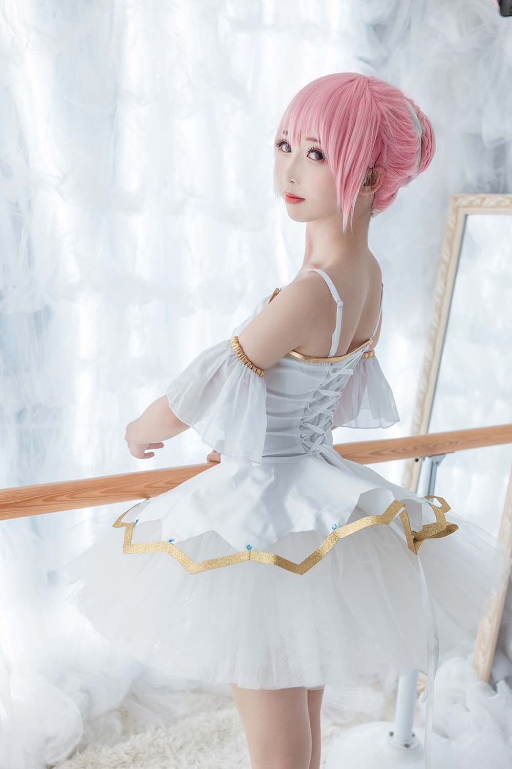 面饼仙儿 – 小圆芭蕾 Cosplay-第1张