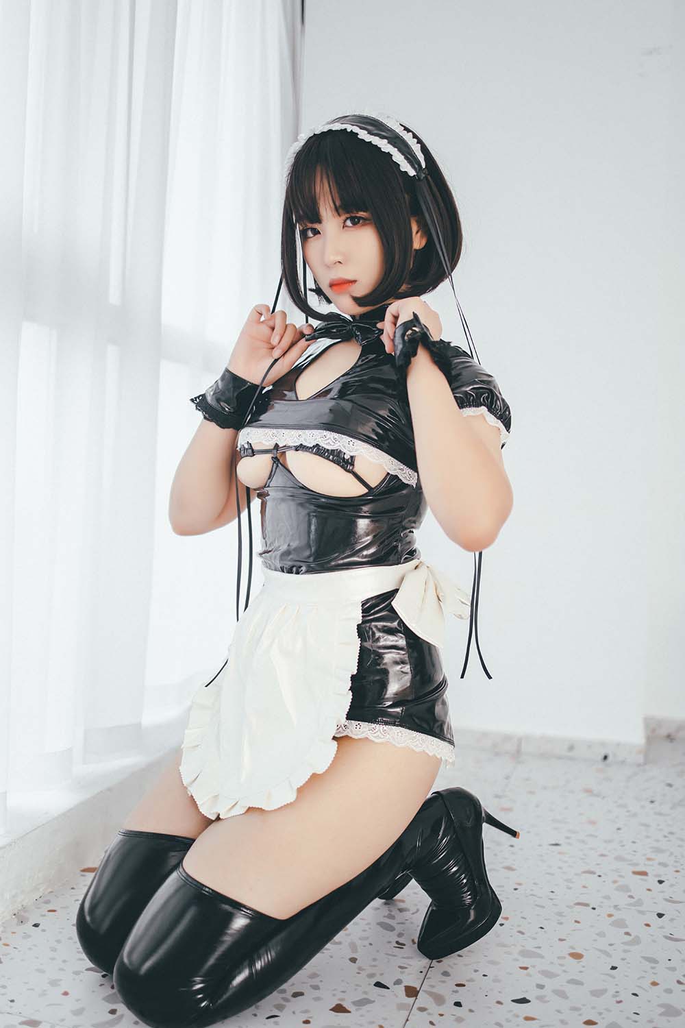 轩萧学姐 – 南半球女仆 Cosplay-第1张