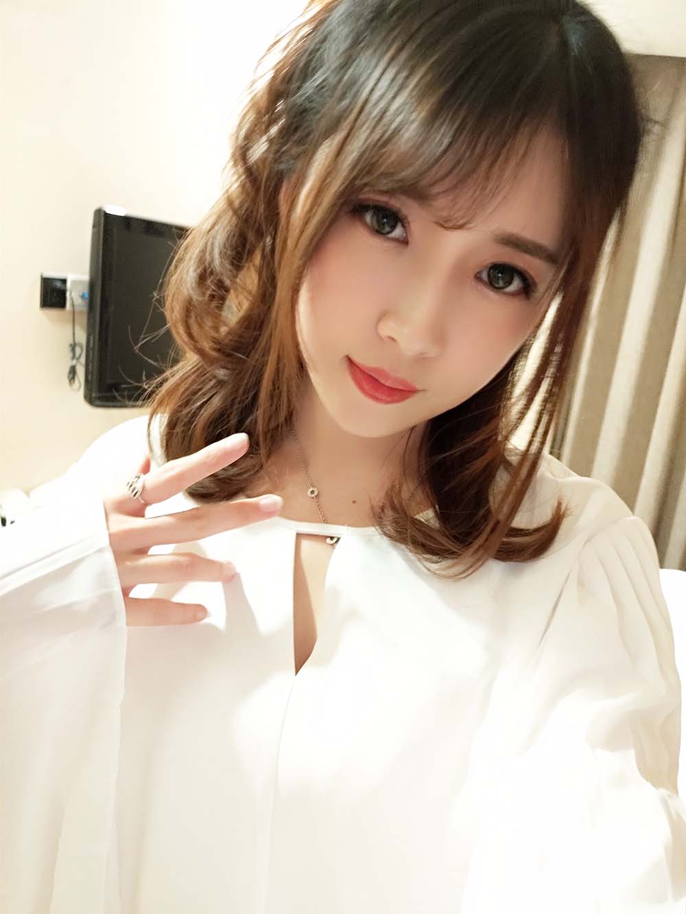 小女巫露娜 – OL风肤色连裤袜 Cosplay-第1张