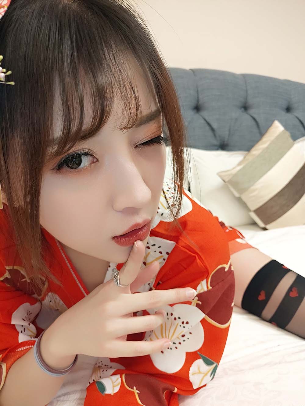 小女巫露娜 – 和服桃心黑色长筒袜 Cosplay-第1张