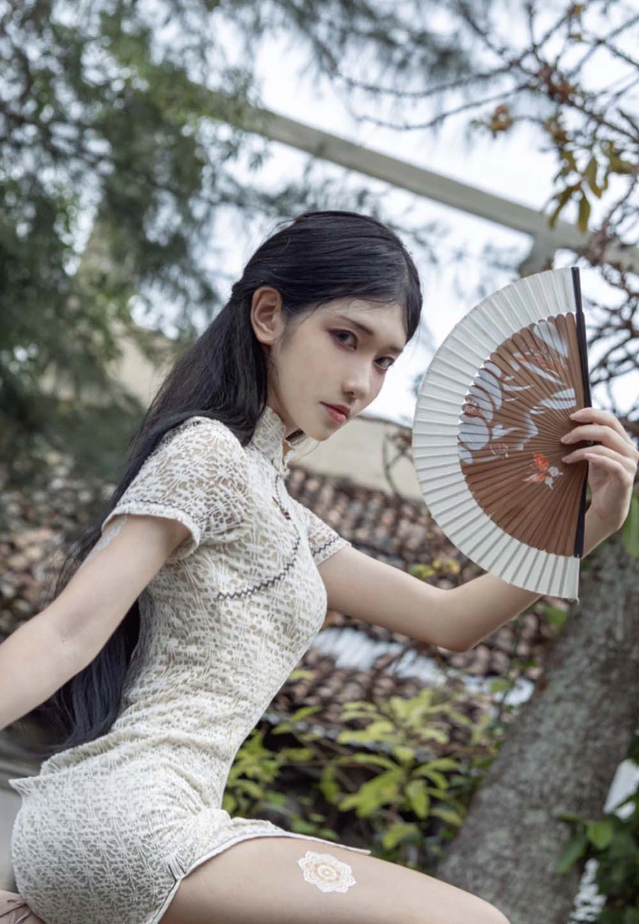 南桃Momoko – 白旗袍 Cosplay-第2张