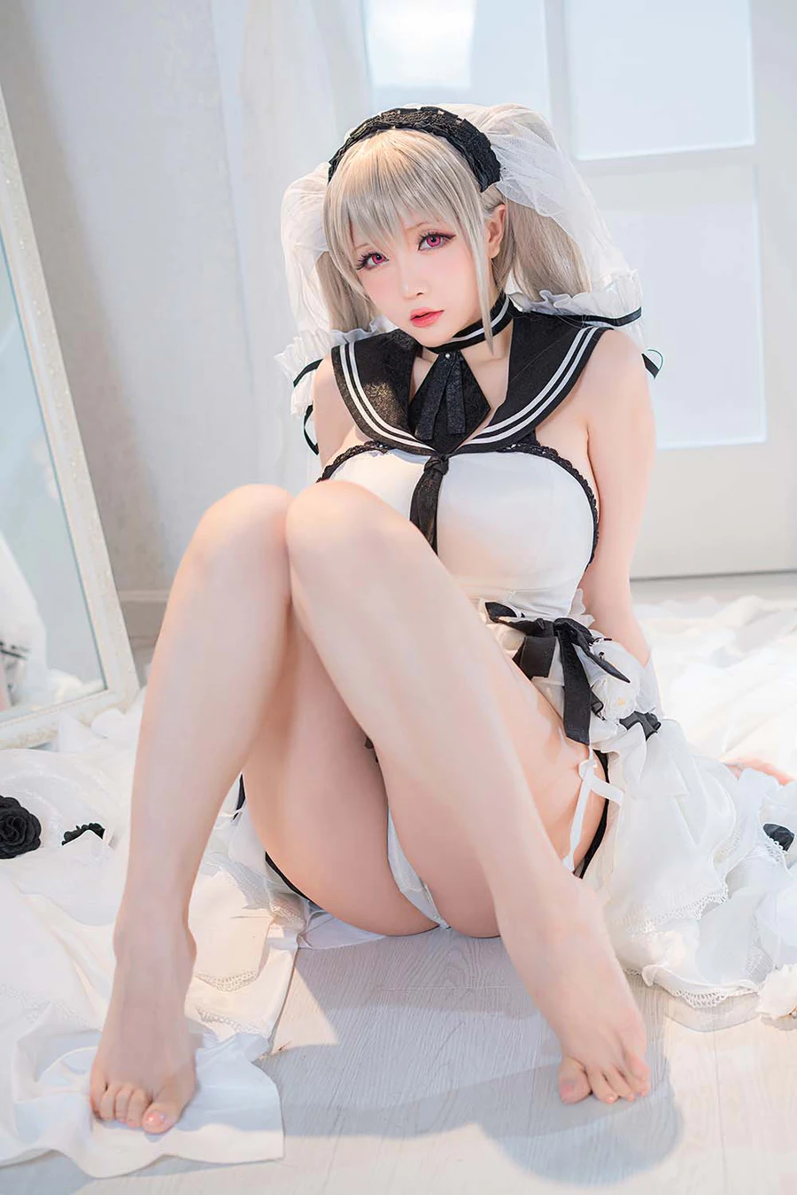 星之迟迟 – 纯白と漆黑《可畏》 Cosplay-第1张