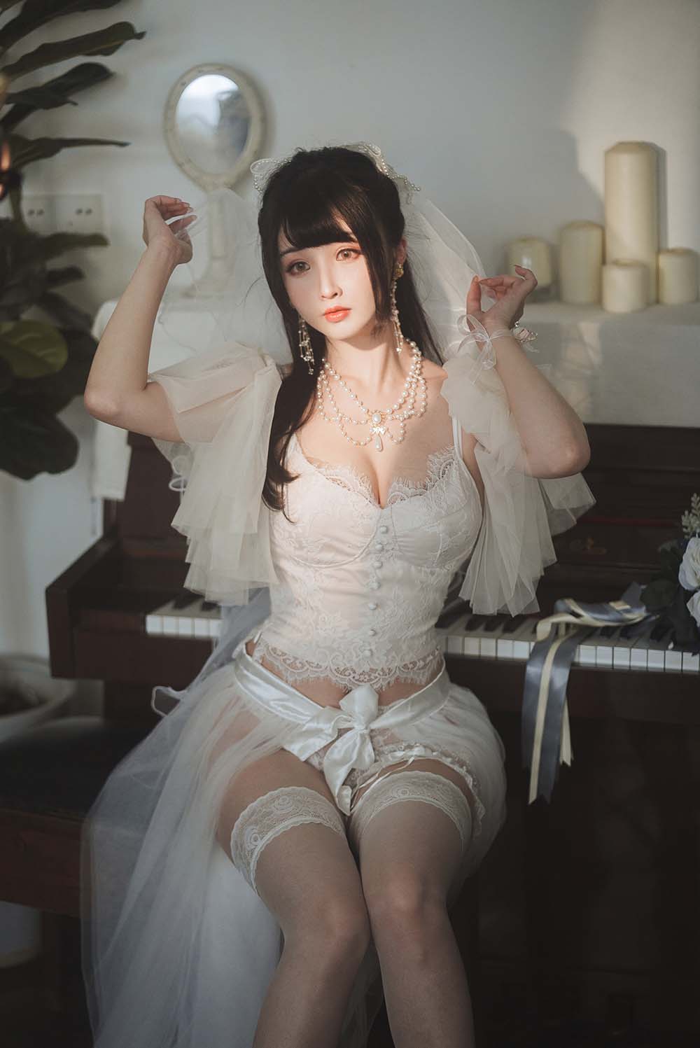 rioko凉凉子 – 透明婚纱 Cosplay-第1张