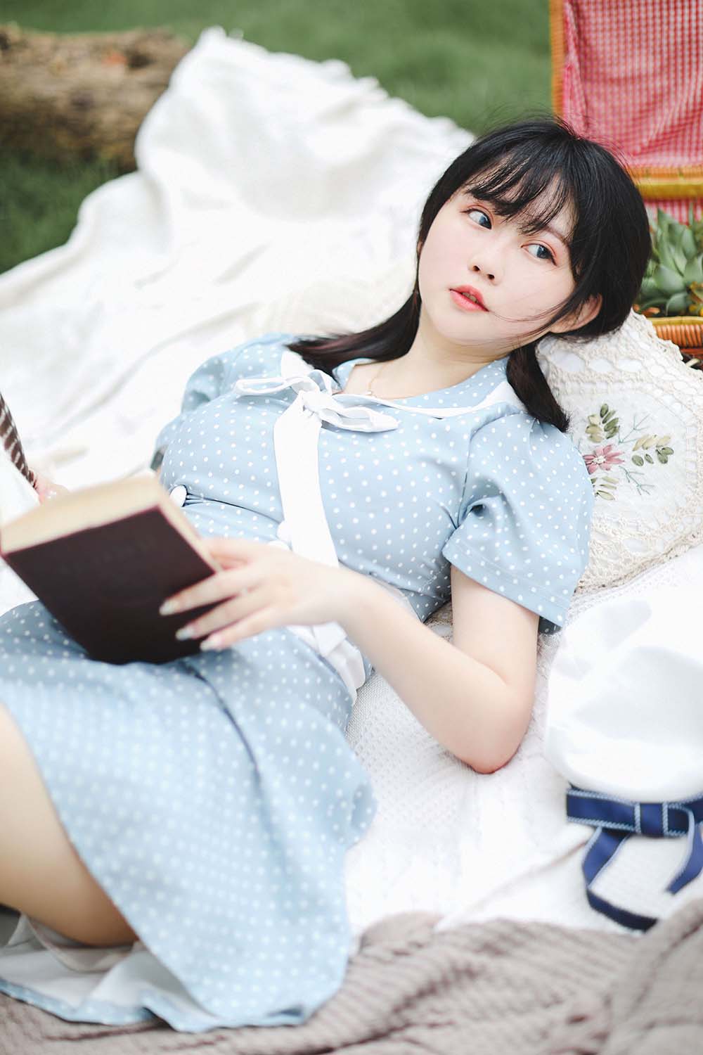 蜜桃少女是依酱呀 – 欧风 Cosplay-第1张