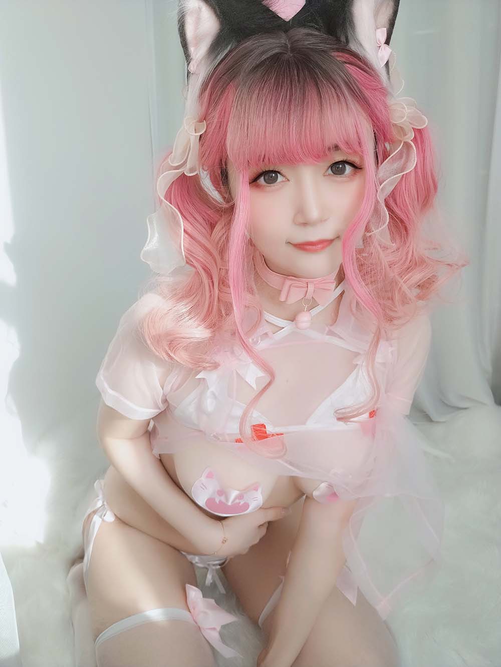 白银 – 猫咪护士 Cosplay-第1张