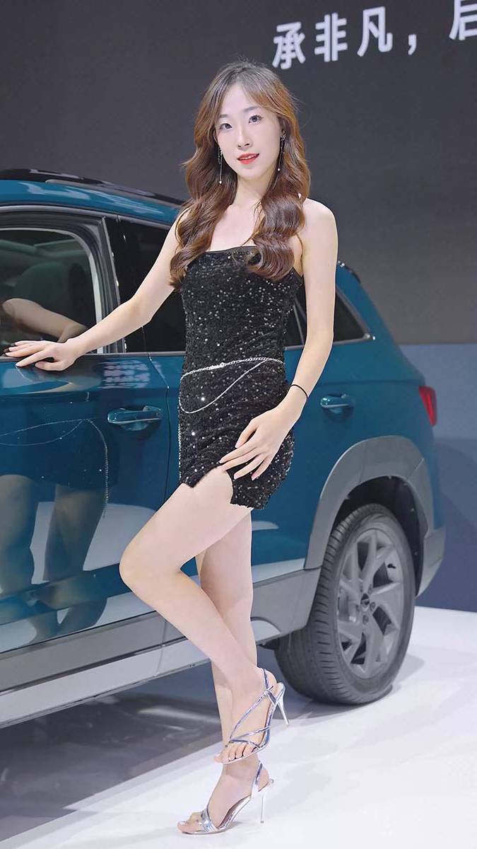 2023 广州车展 Racing Model 车模抖音网红随拍33 街拍-第1张
